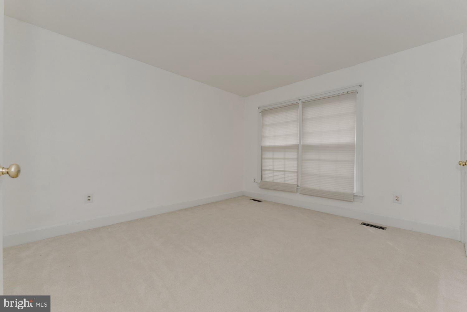 SULLY STATION - Residential