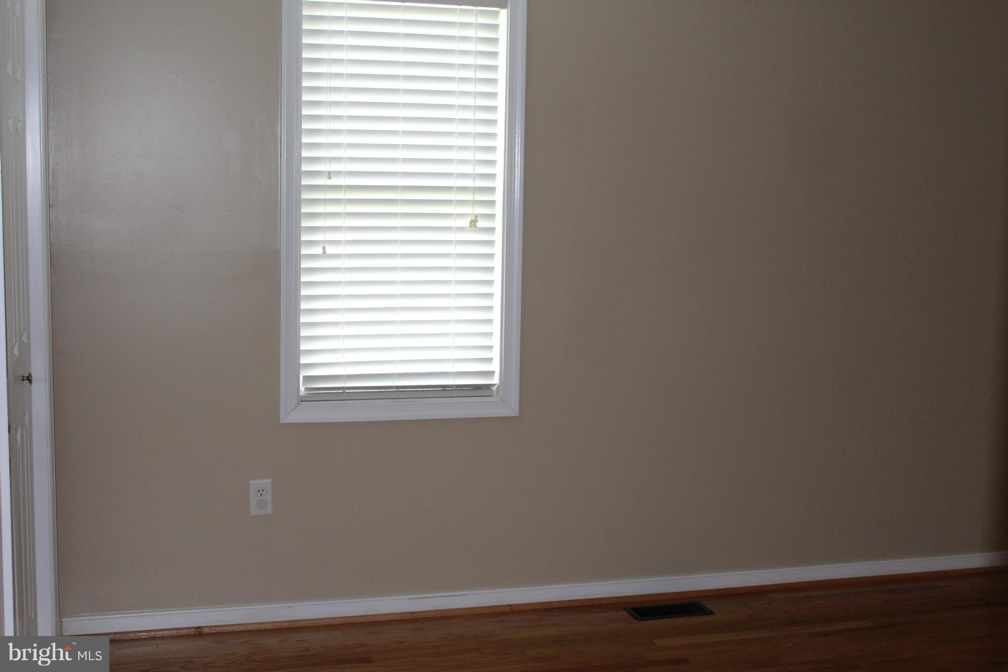 LAKE CAROLINE - Residential