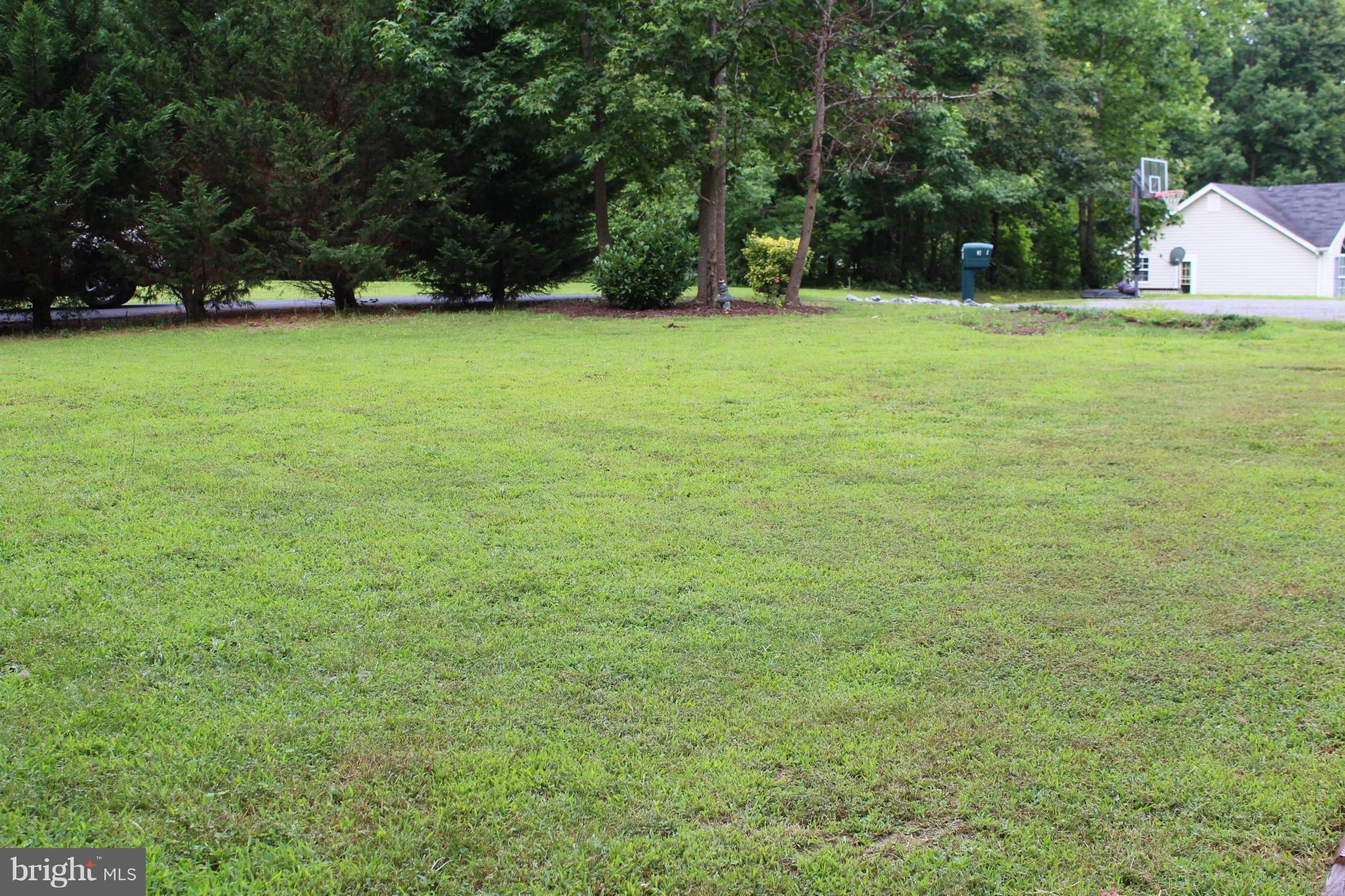 LAKE CAROLINE - Residential