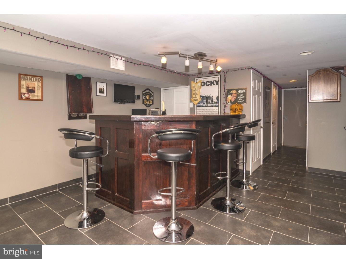 ROXBOROUGH - Residential