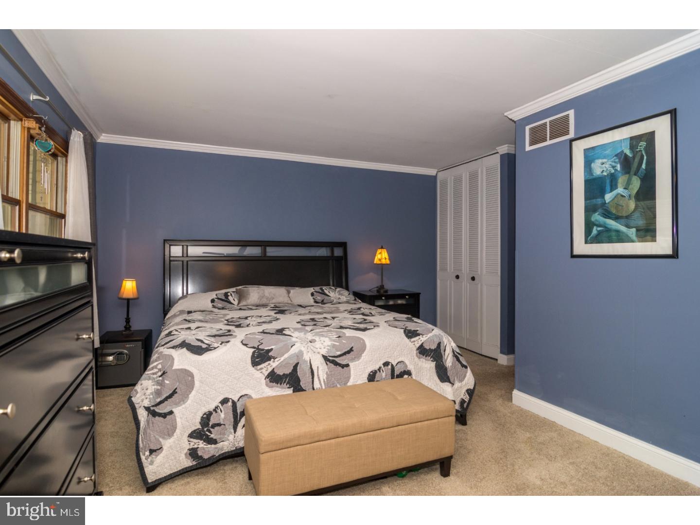 ROXBOROUGH - Residential