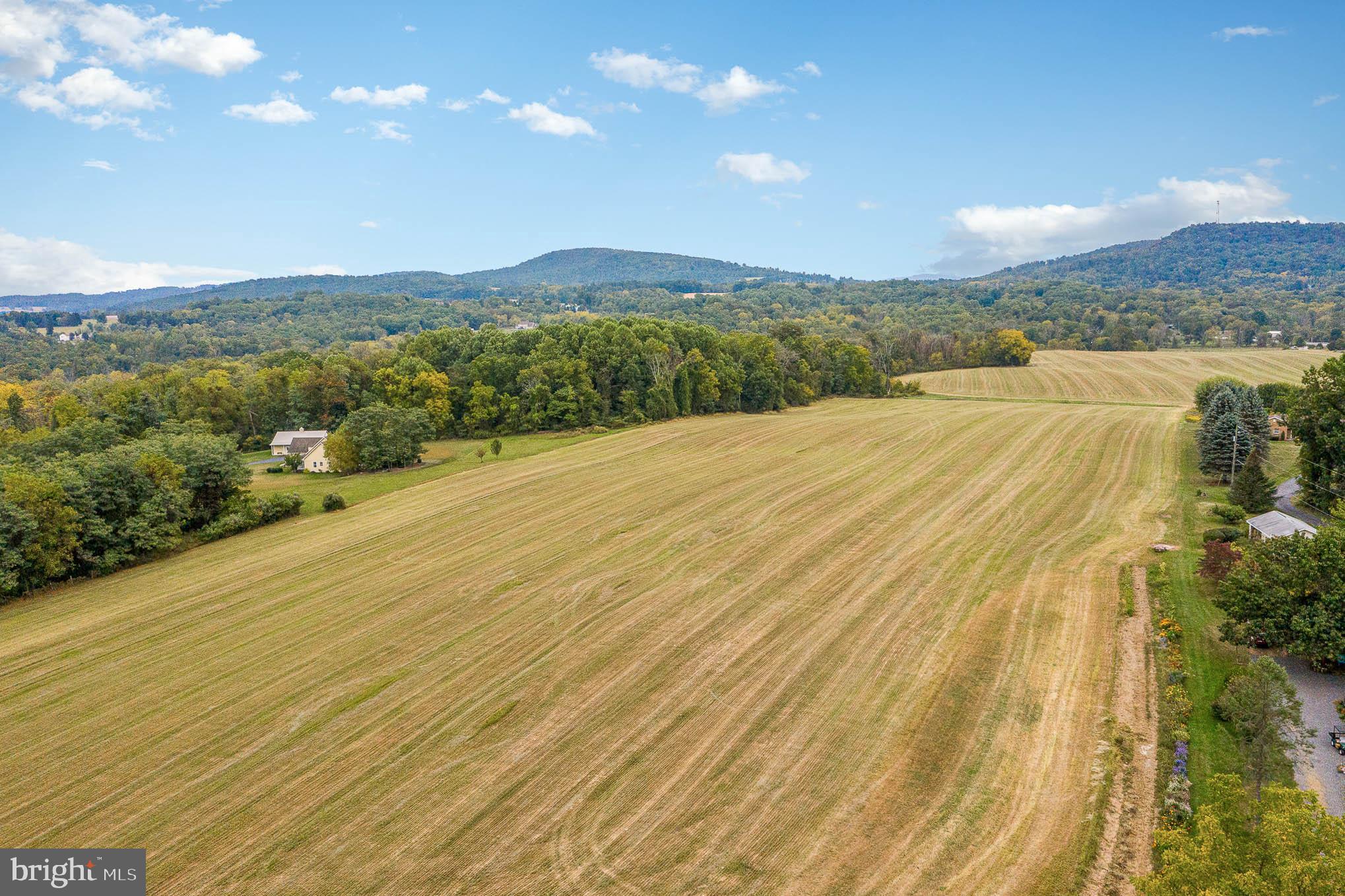 FIELDSTONE CREST - Land