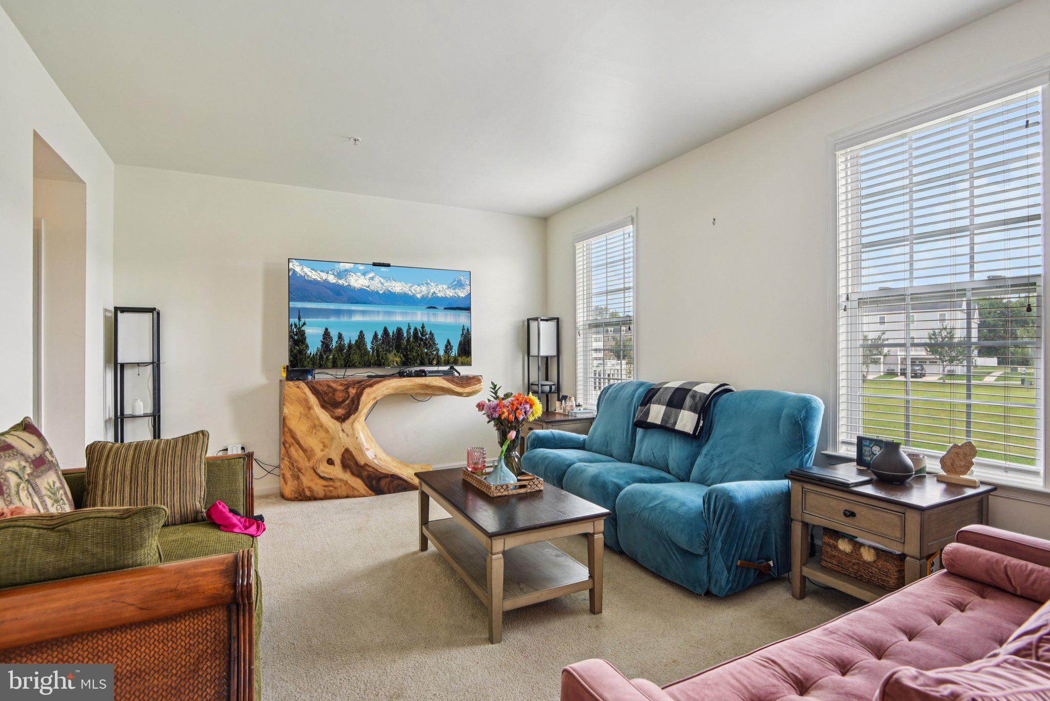 1032 LLANO DRIVE