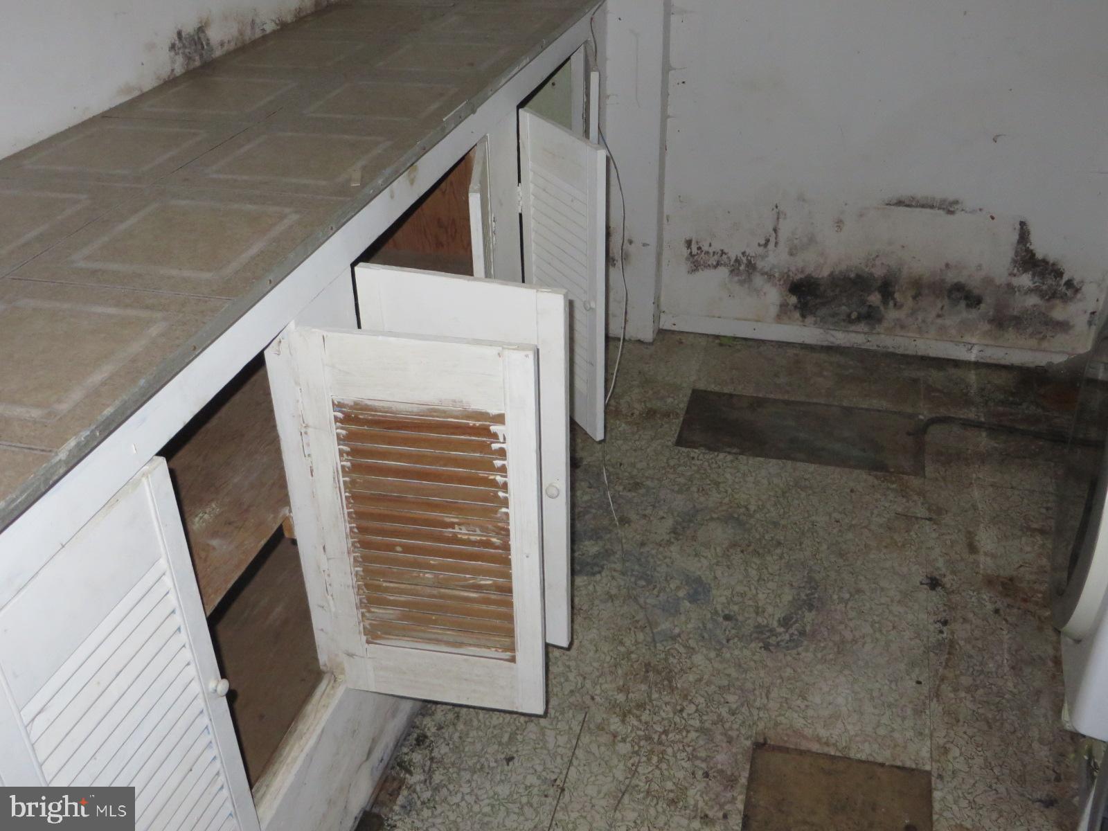 MAPLEWOOD - Residential