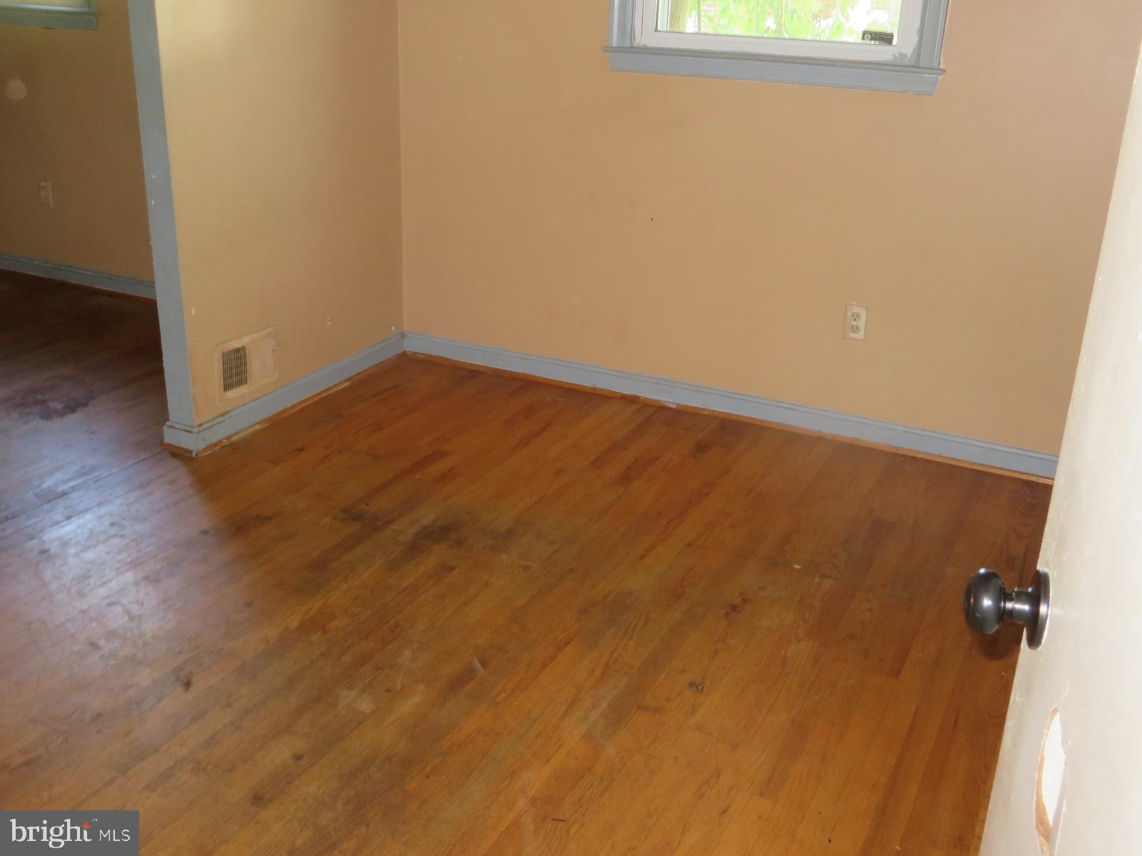 MAPLEWOOD - Residential