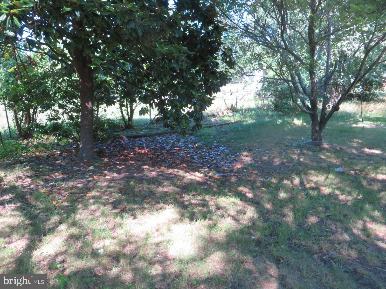 MAPLEWOOD - Residential