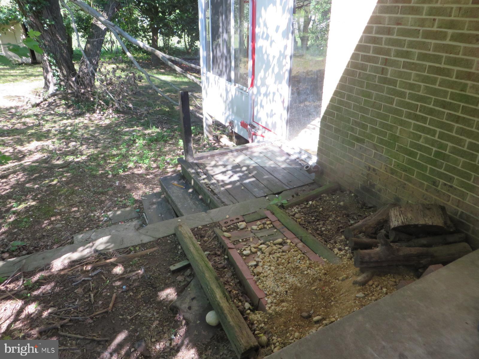 MAPLEWOOD - Residential