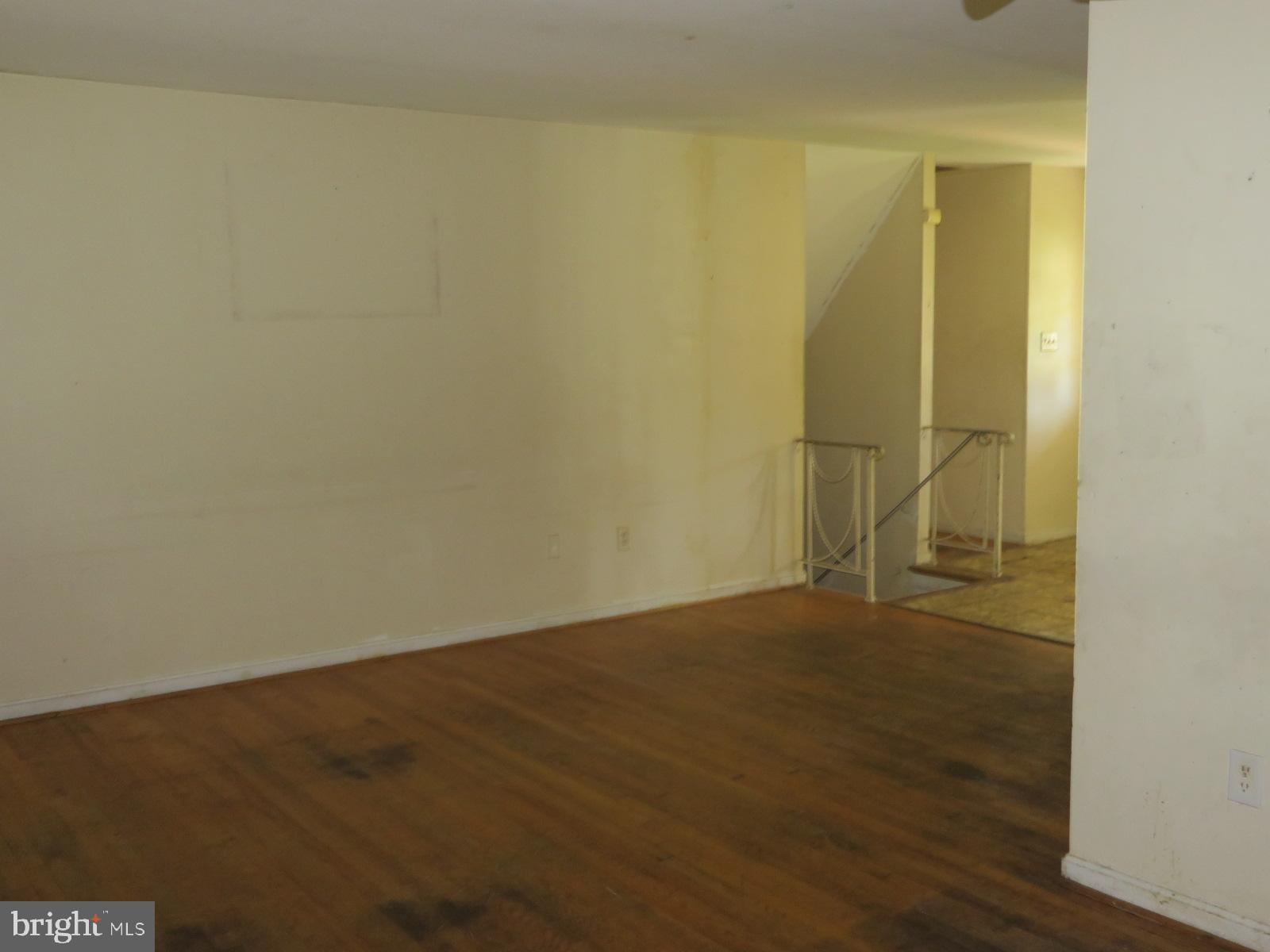 MAPLEWOOD - Residential