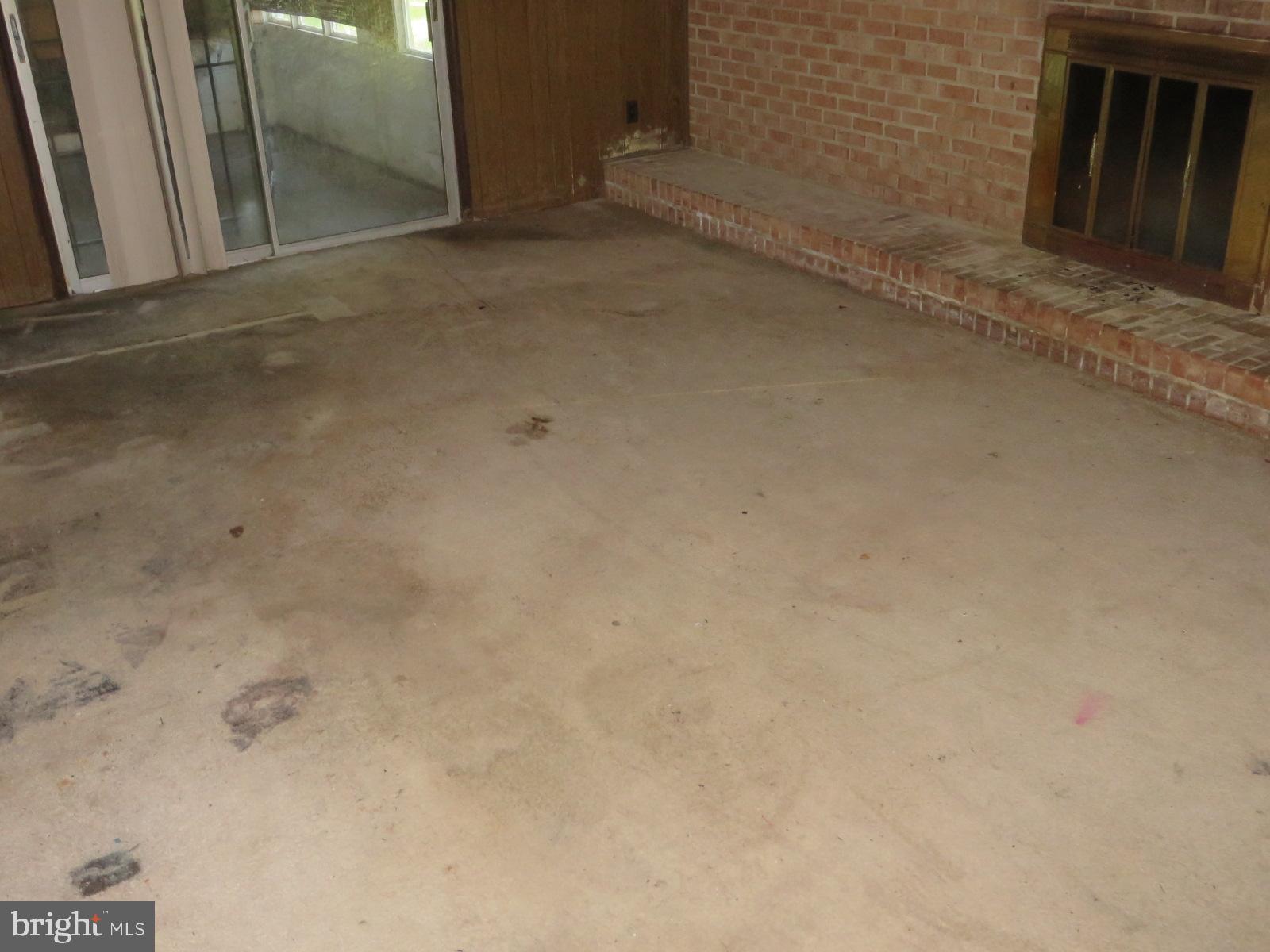 MAPLEWOOD - Residential