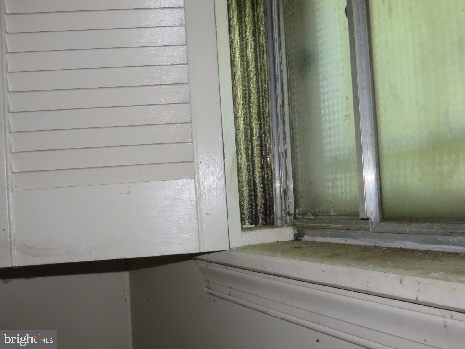 MAPLEWOOD - Residential