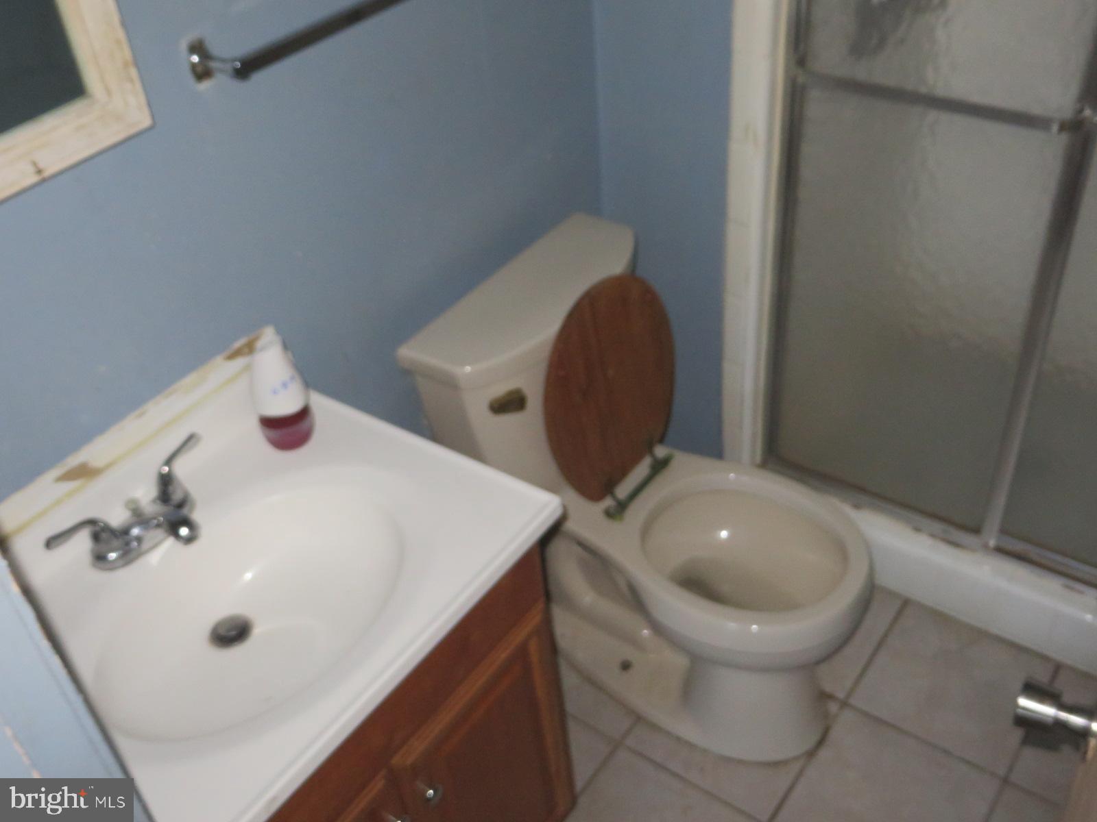 MAPLEWOOD - Residential