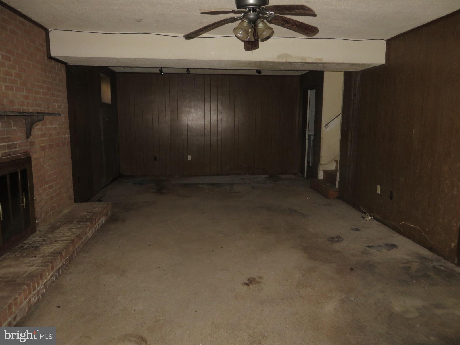 MAPLEWOOD - Residential