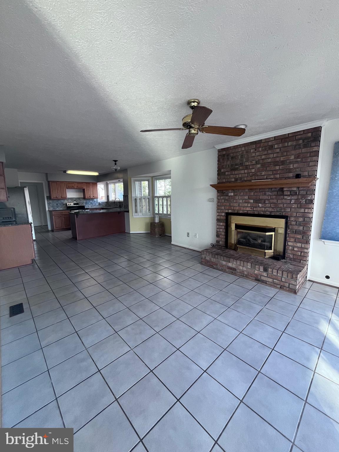 AQUIA HARBOUR - Residential