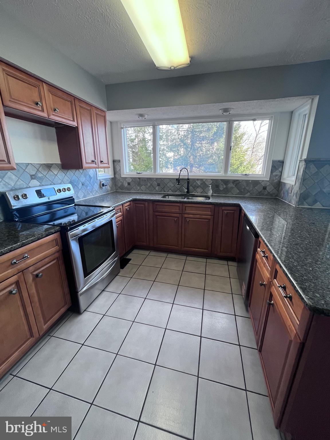 AQUIA HARBOUR - Residential