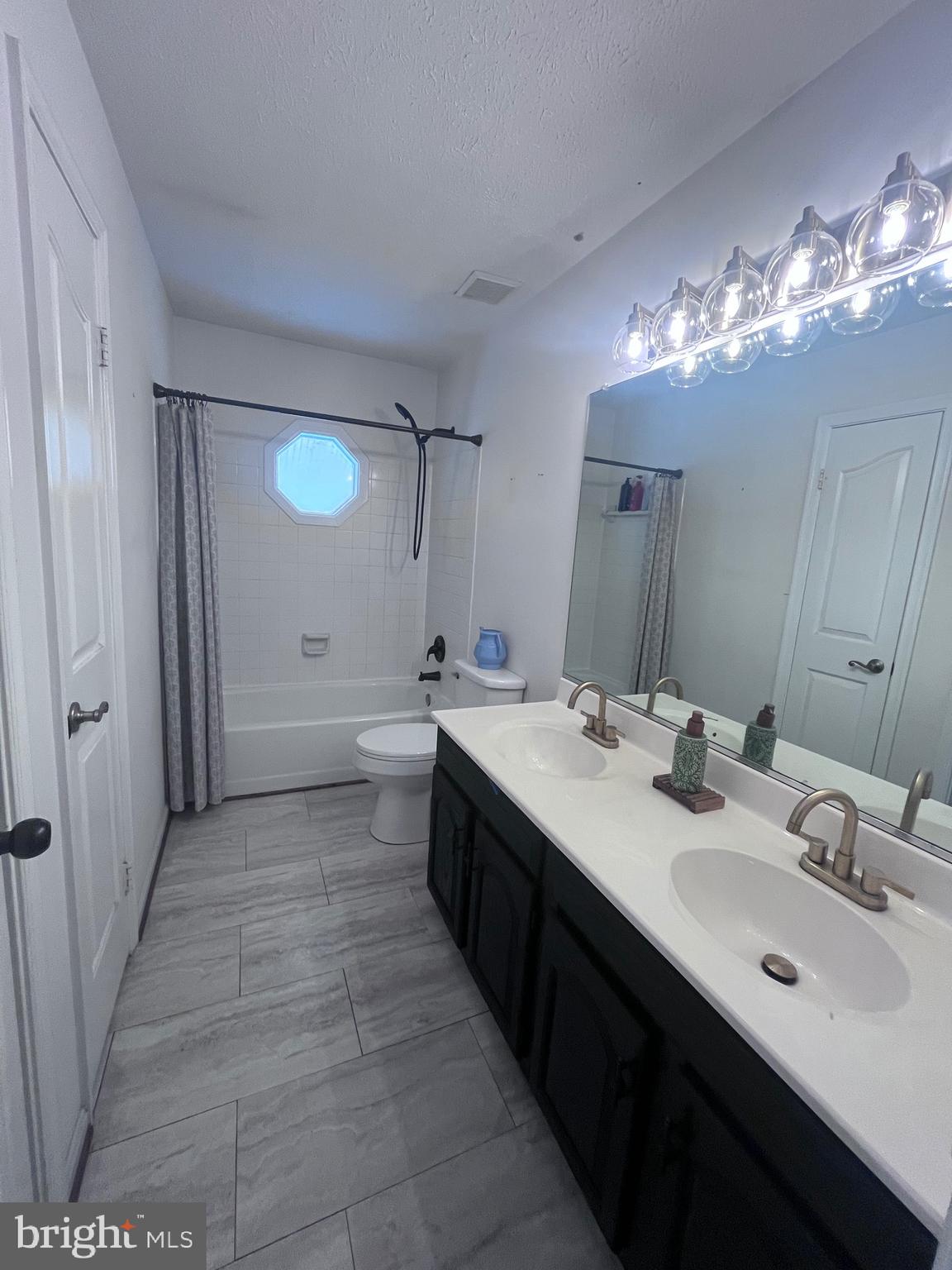 AQUIA HARBOUR - Residential