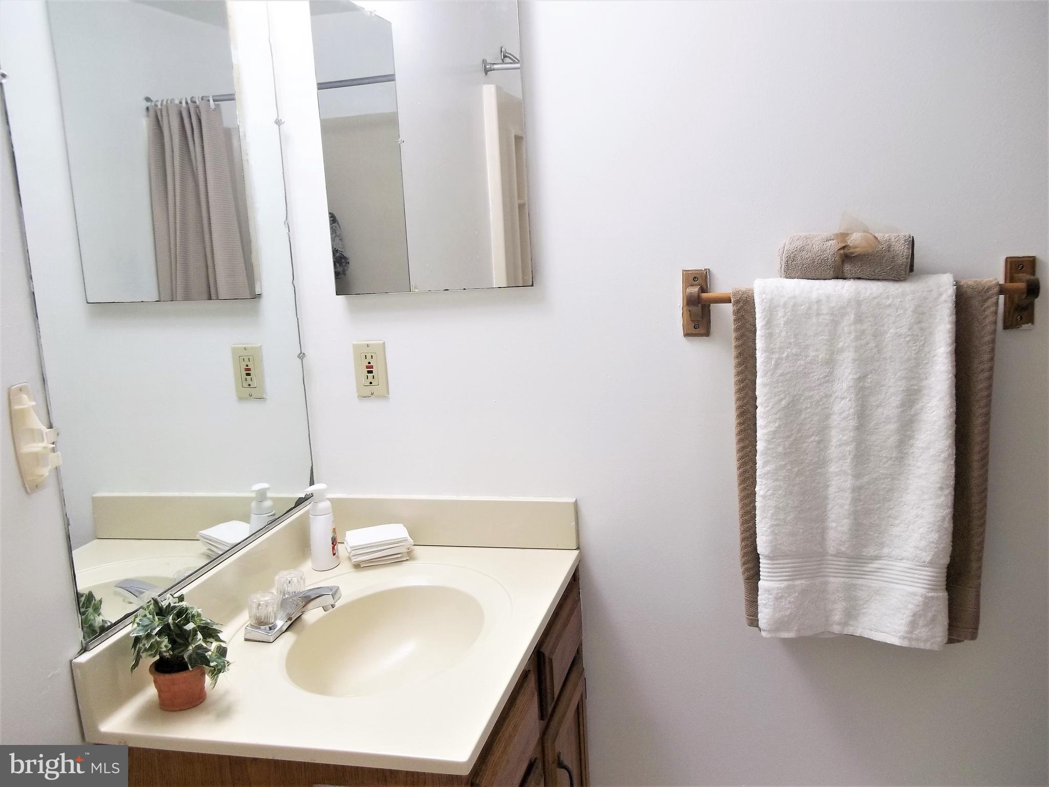 ABERDEEN HILLS - Residential