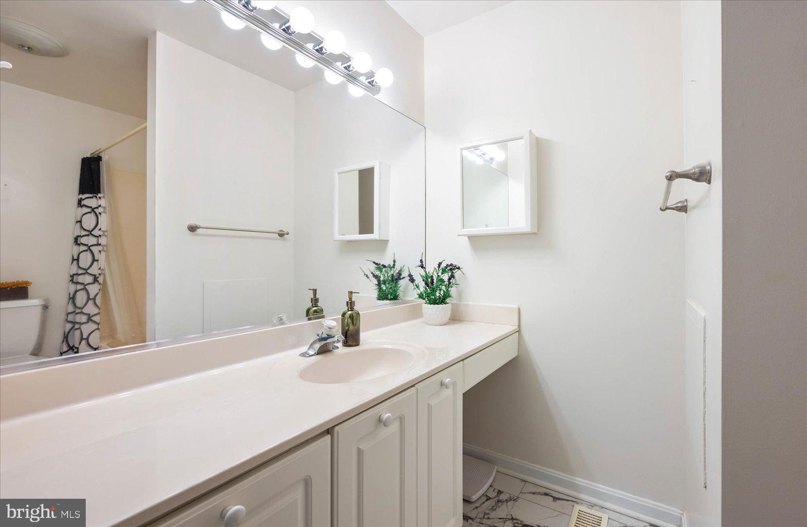 OCEAN PINES - SOMERSET - Residential