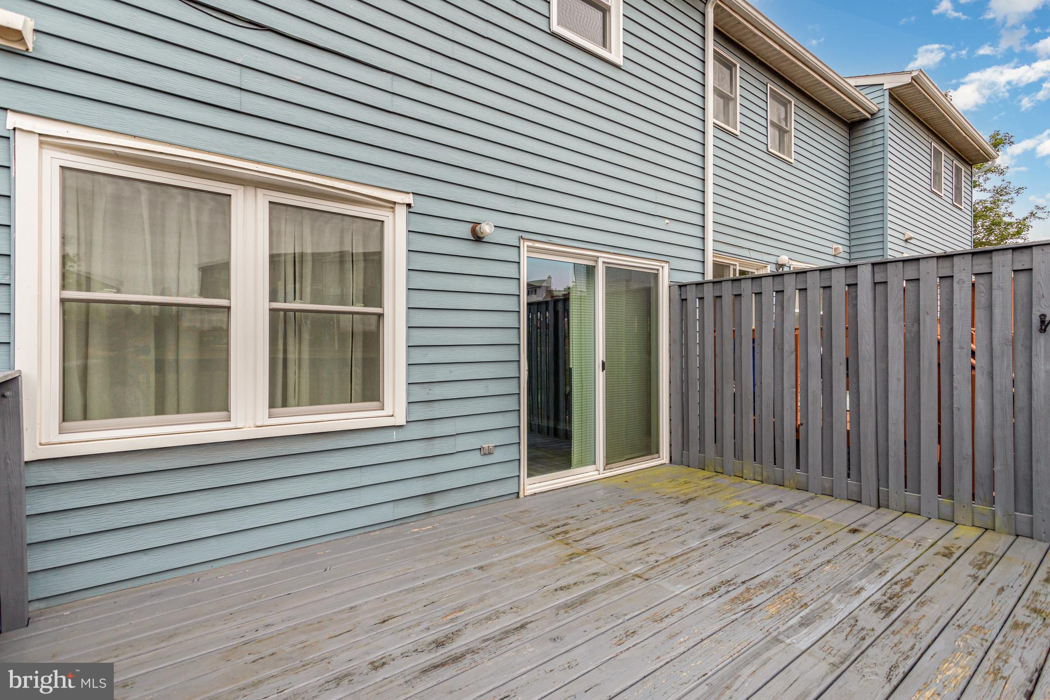 VALLEY GREEN VILLAGE - Residential