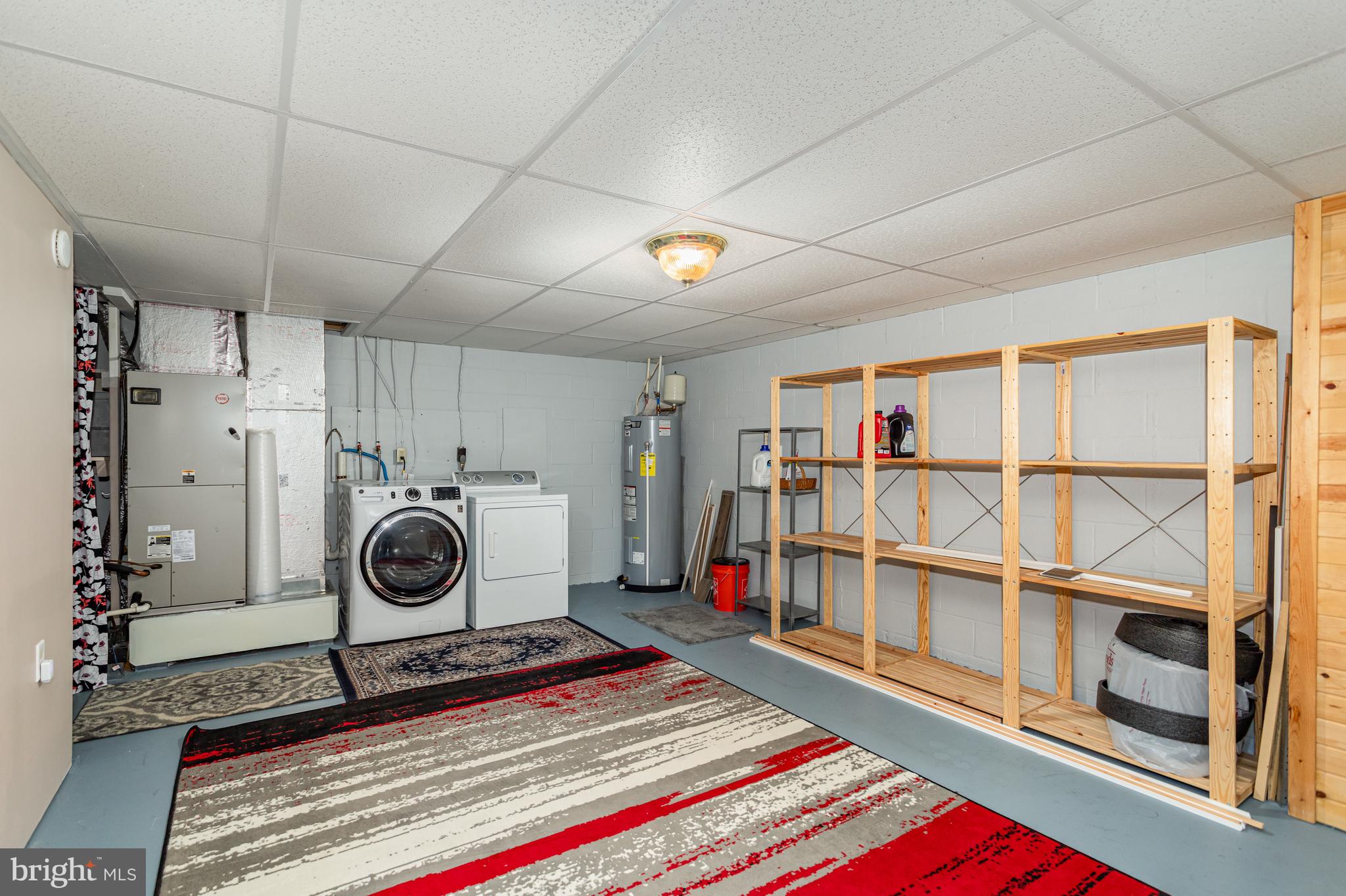 VALLEY GREEN VILLAGE - Residential