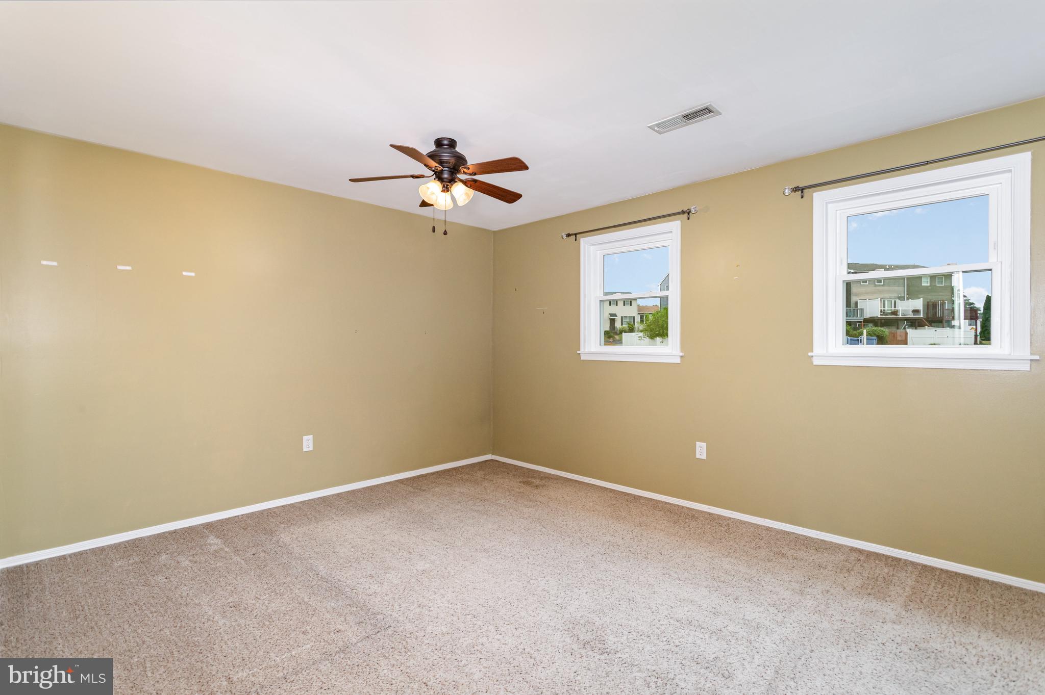 VALLEY GREEN VILLAGE - Residential