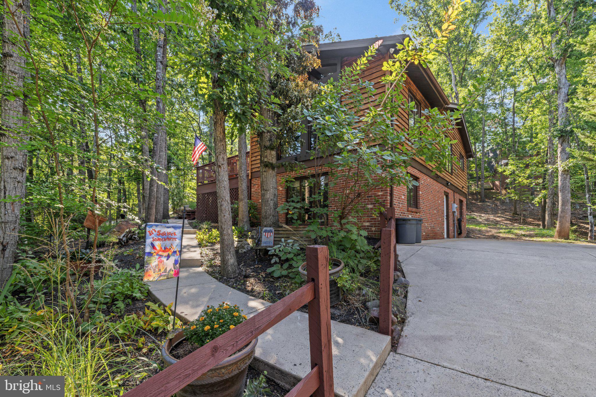 139 YANCEY COURT