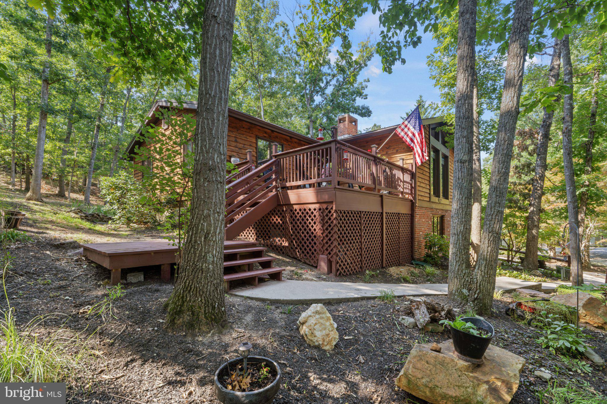 139 YANCEY COURT