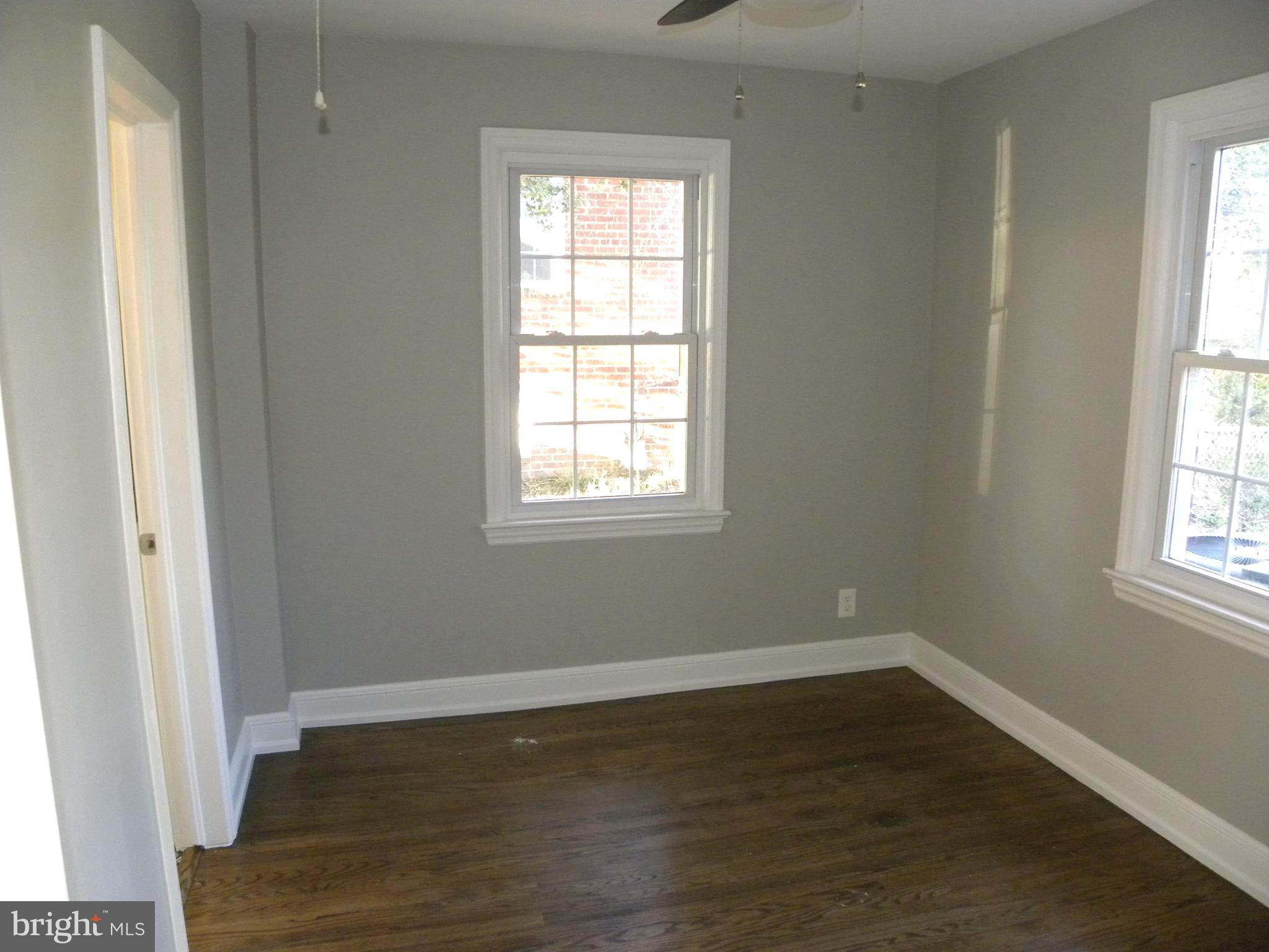 ROSEMONT PARK - Residential Lease