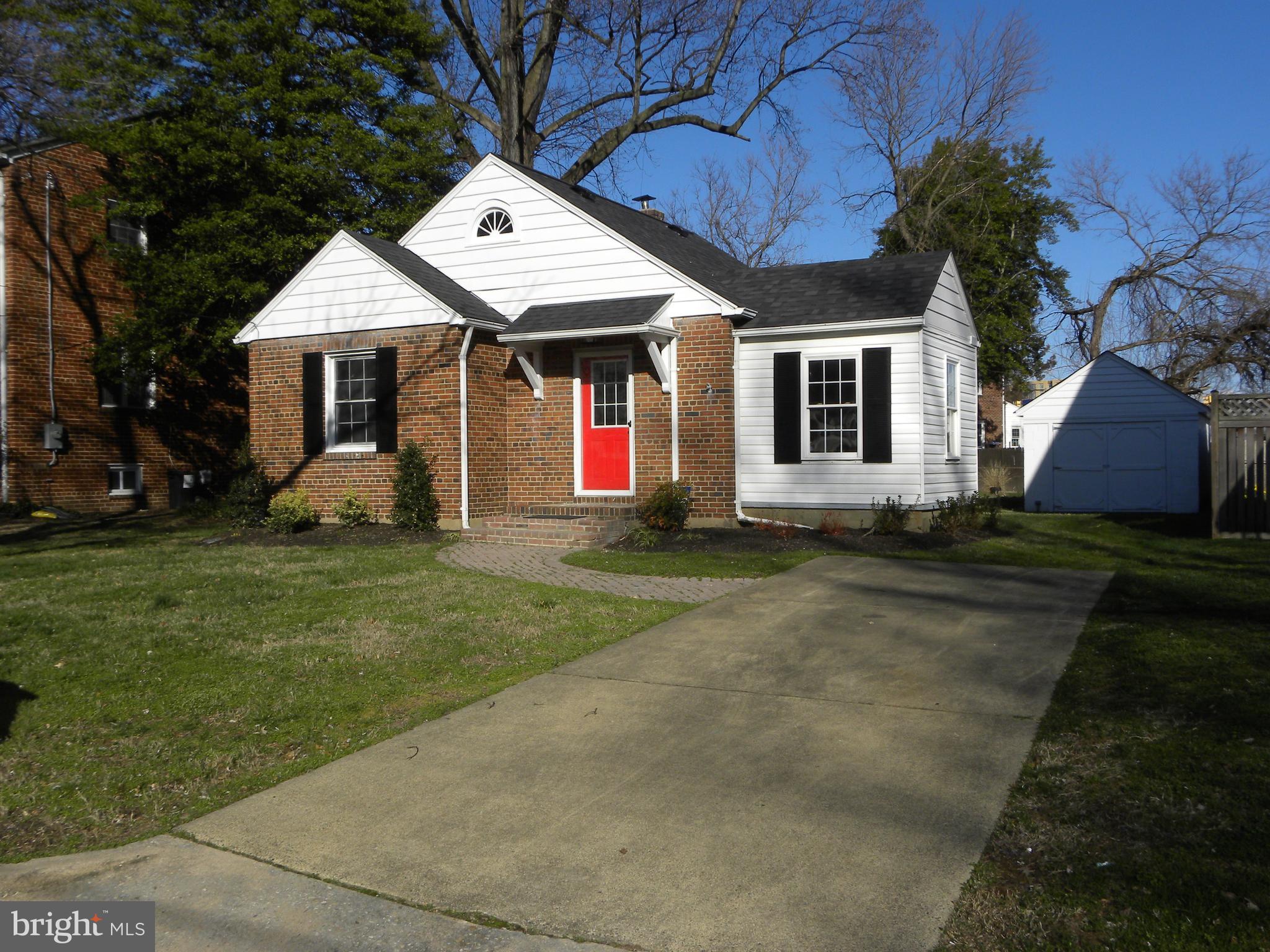 ROSEMONT PARK - Residential Lease