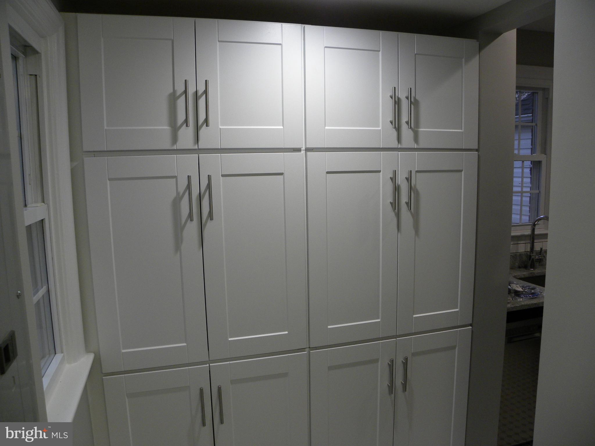 ROSEMONT PARK - Residential Lease