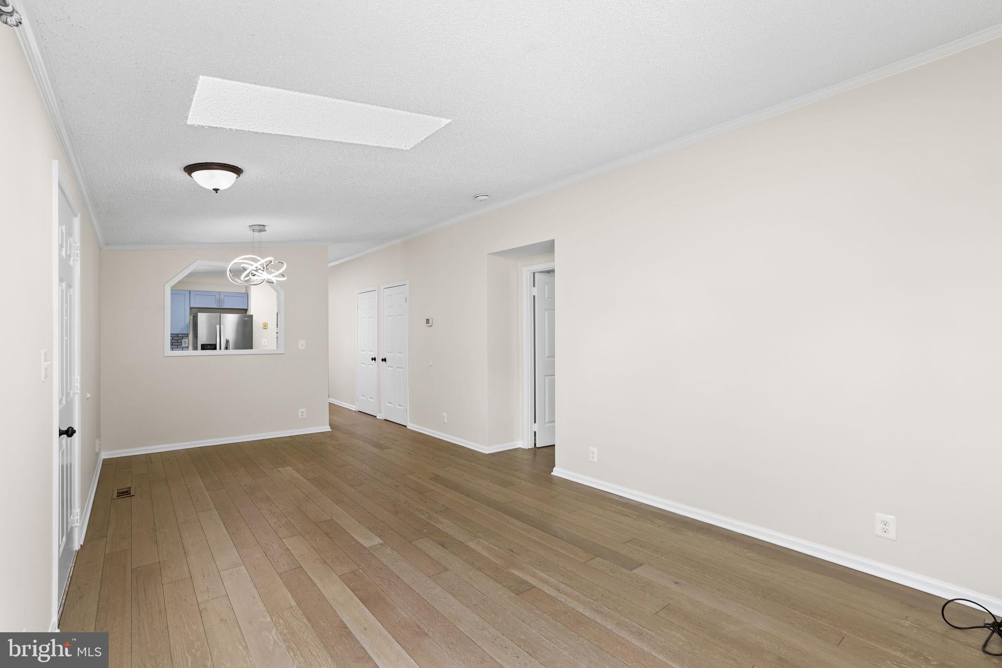 8902 JOSEPHS COAT COURT