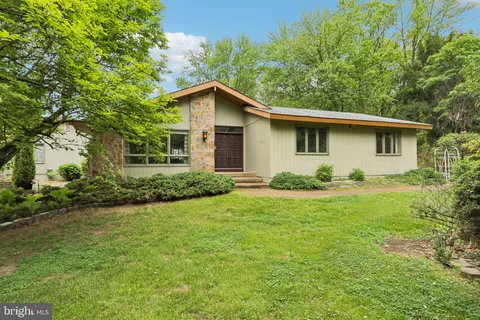 1000 Owl Place, Cherry Hill, NJ MLS: NJCD2090416