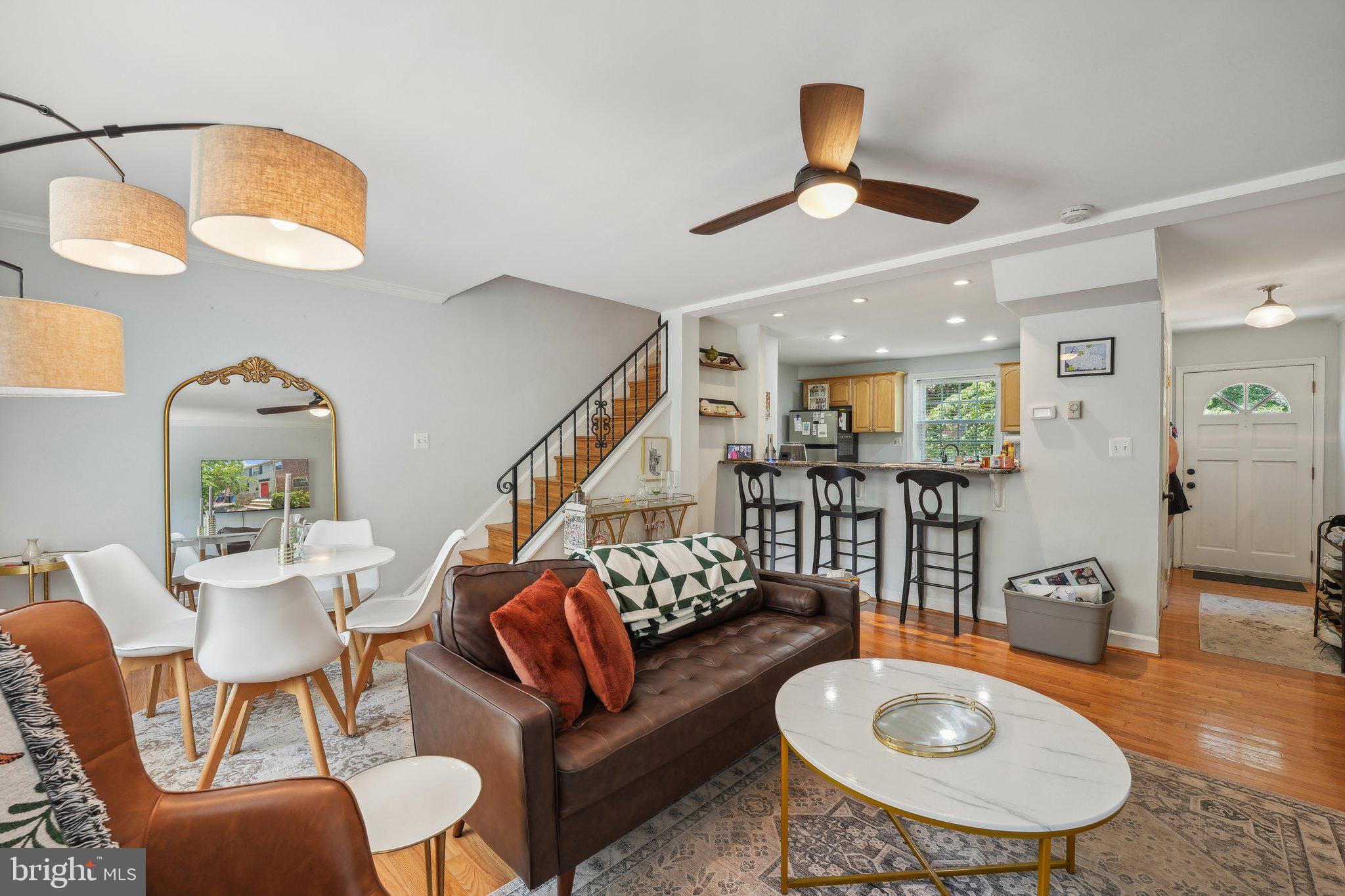 WARWICK VILLAGE - Residential Lease