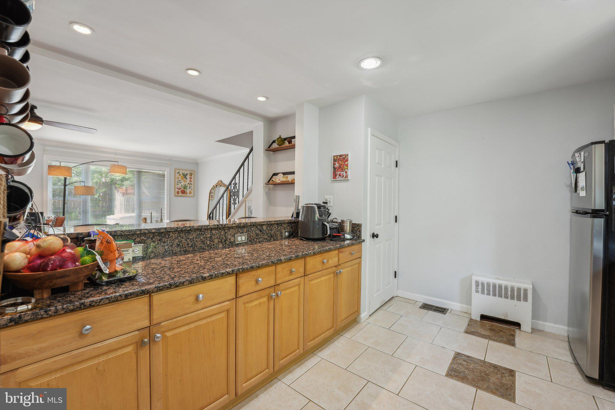 WARWICK VILLAGE - Residential Lease