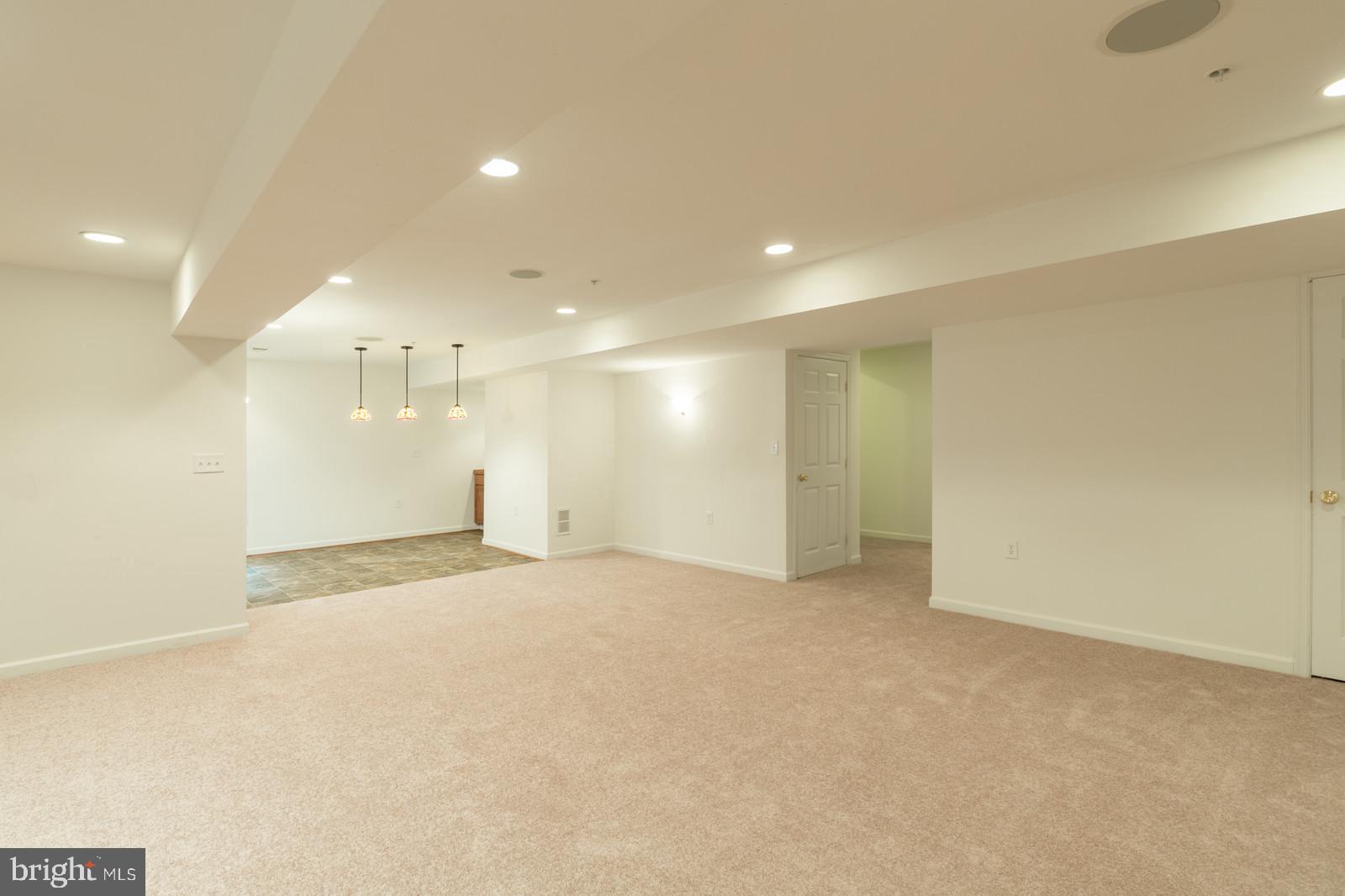 MELWOOD SPRINGS - Residential