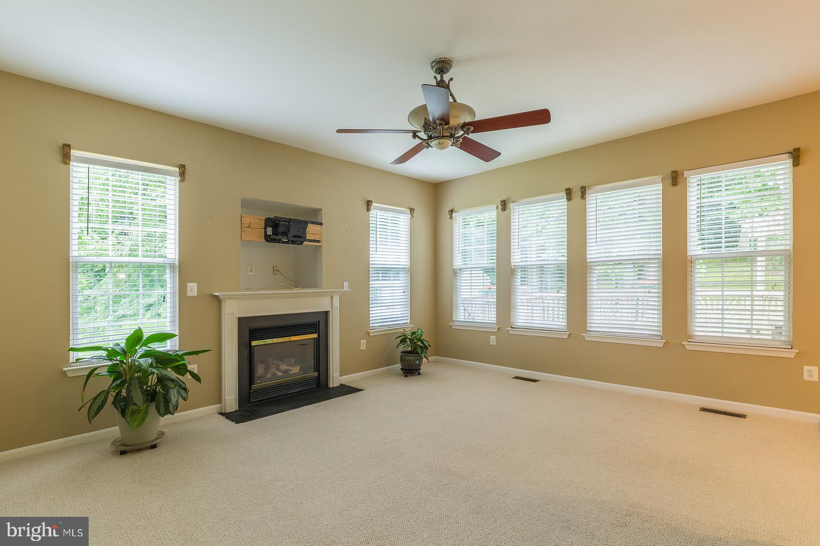 MELWOOD SPRINGS - Residential