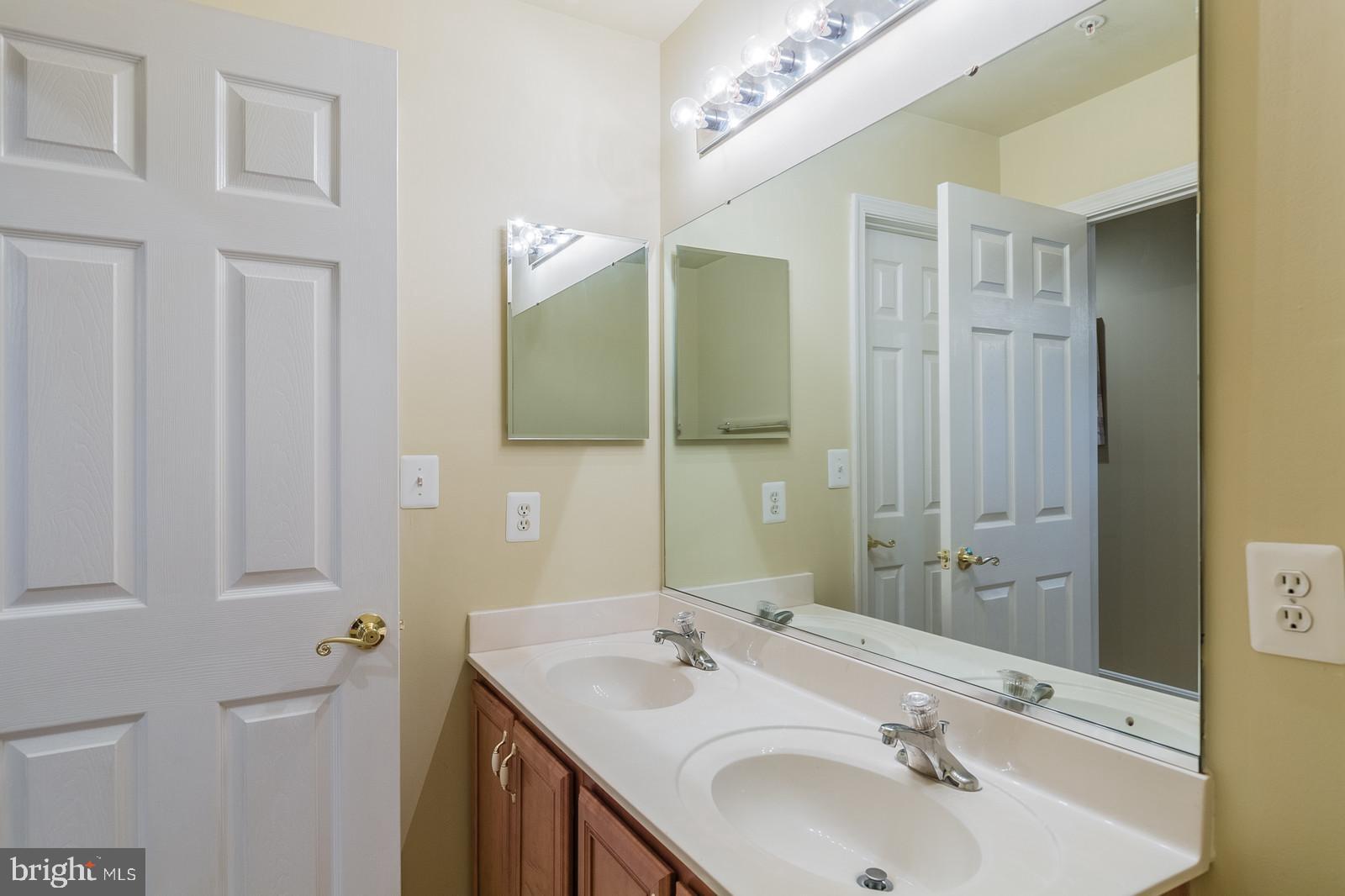 MELWOOD SPRINGS - Residential