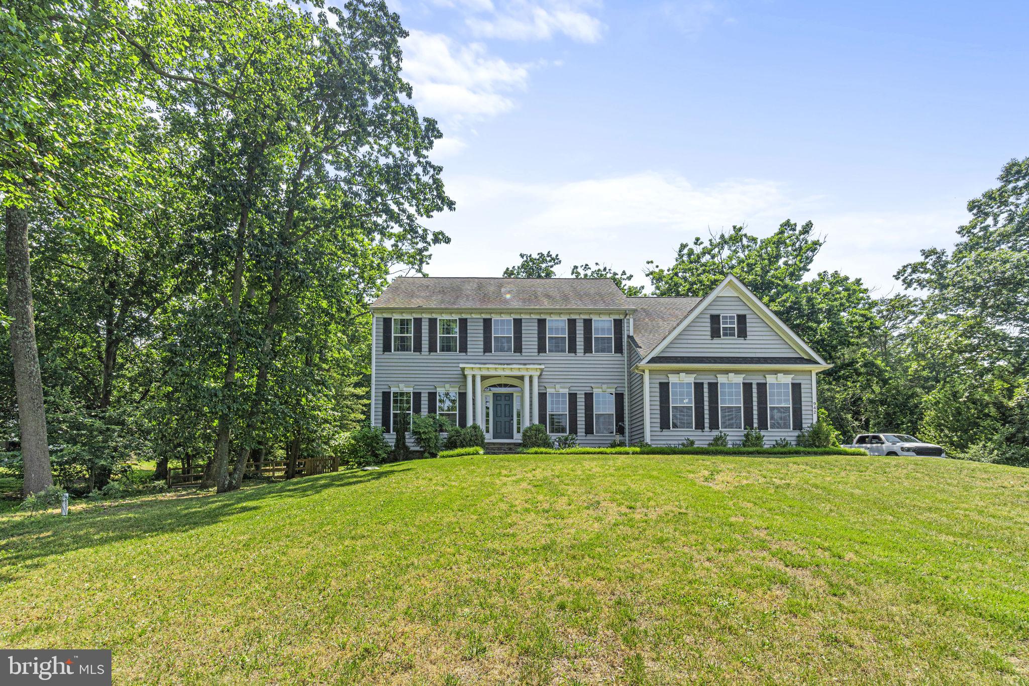 SHORE ACRES - Residential