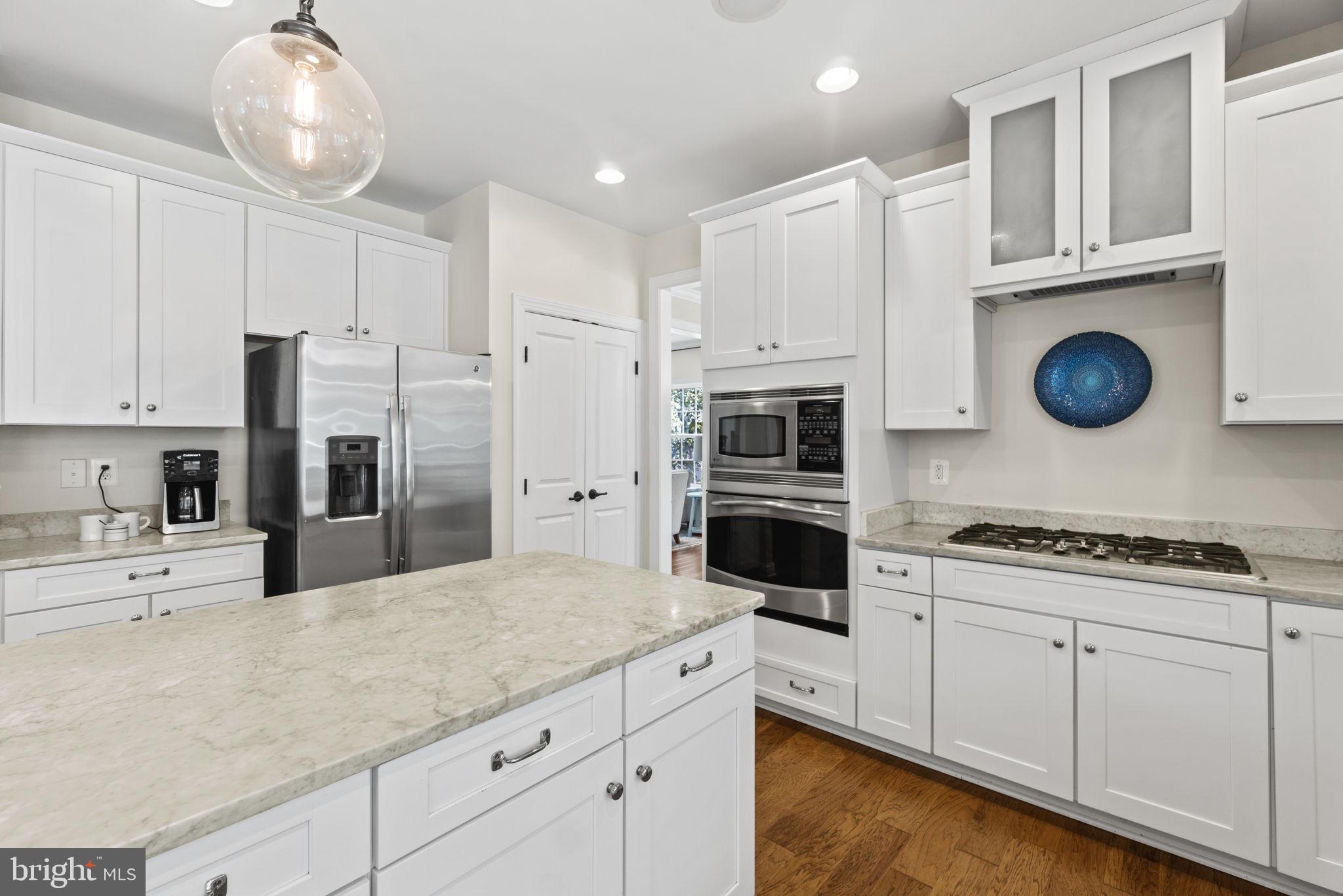 SHORE ACRES - Residential