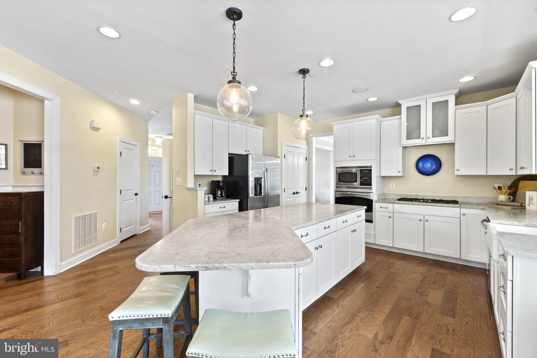 SHORE ACRES - Residential