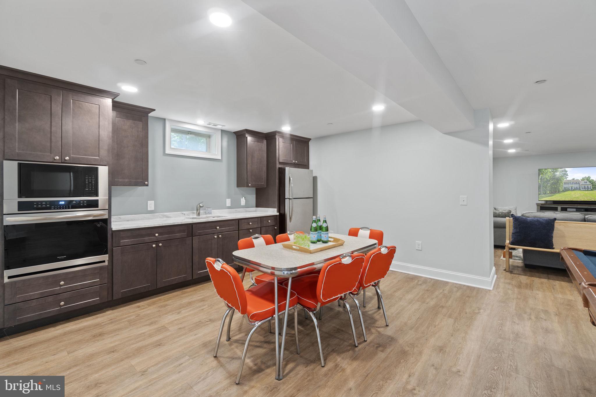 SHORE ACRES - Residential