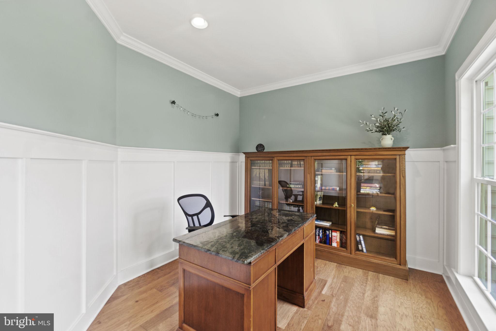 SHORE ACRES - Residential