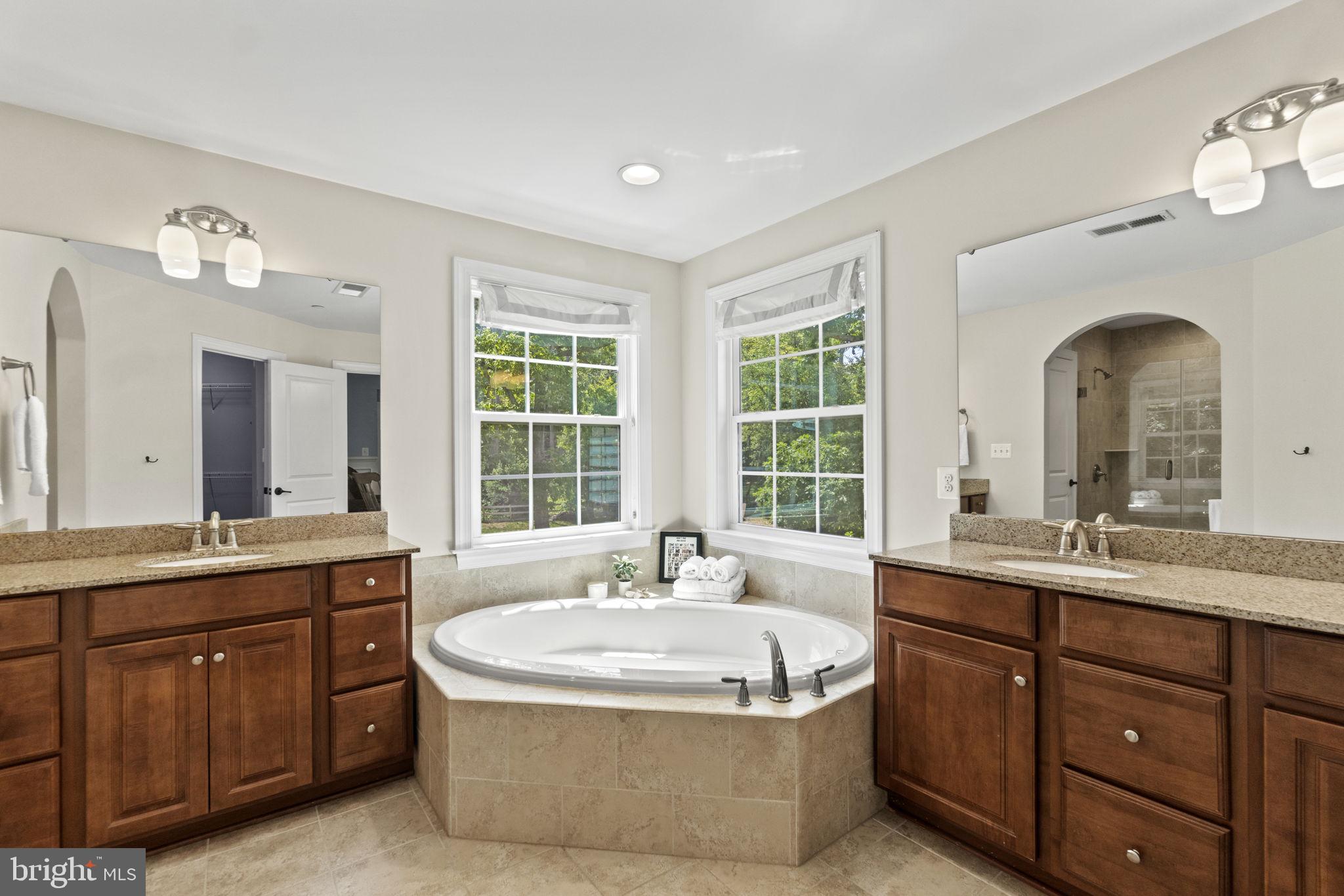 SHORE ACRES - Residential