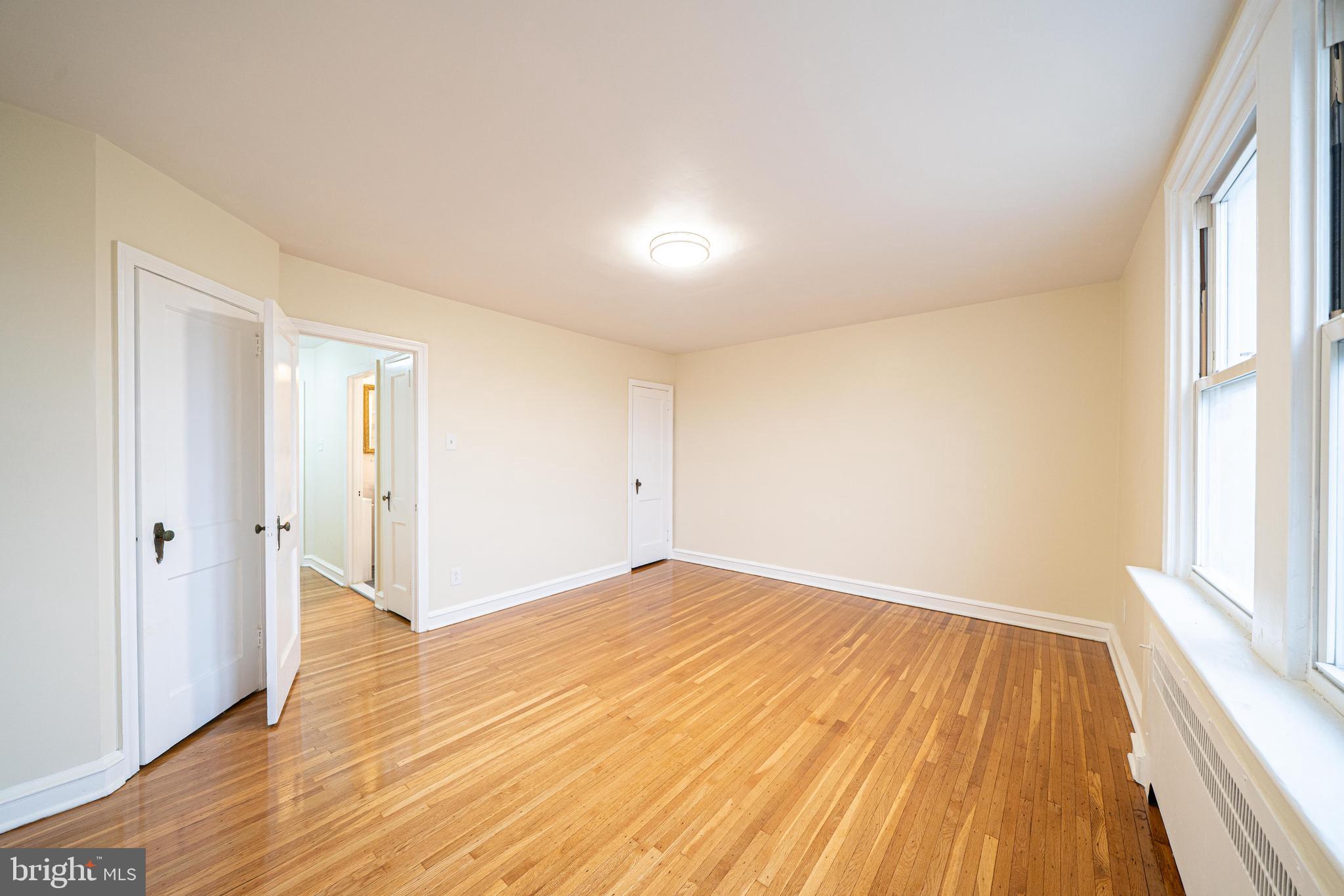 LAWNCREST - Residential