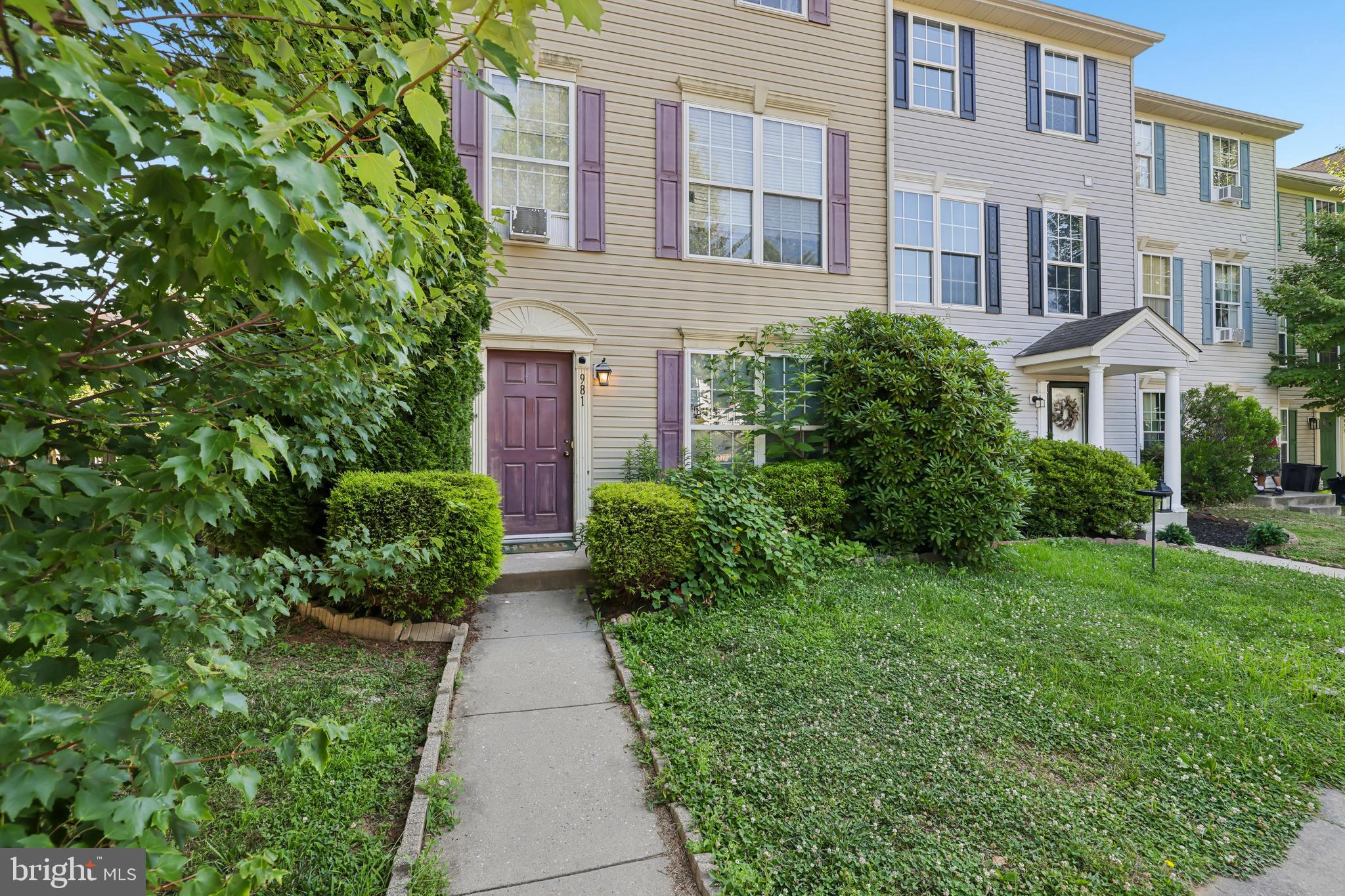 981 PIRATES COURT
