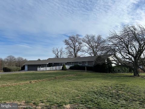 51 ARNEYS MOUNT ROAD PEMBERTON NJ 08068