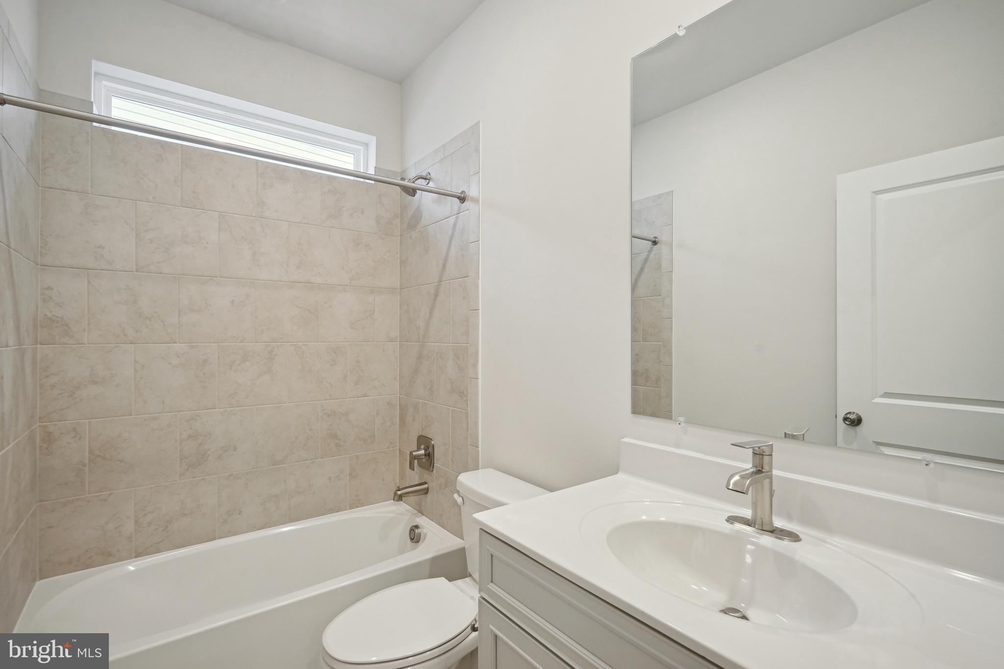 ST. CHARLES - Residential