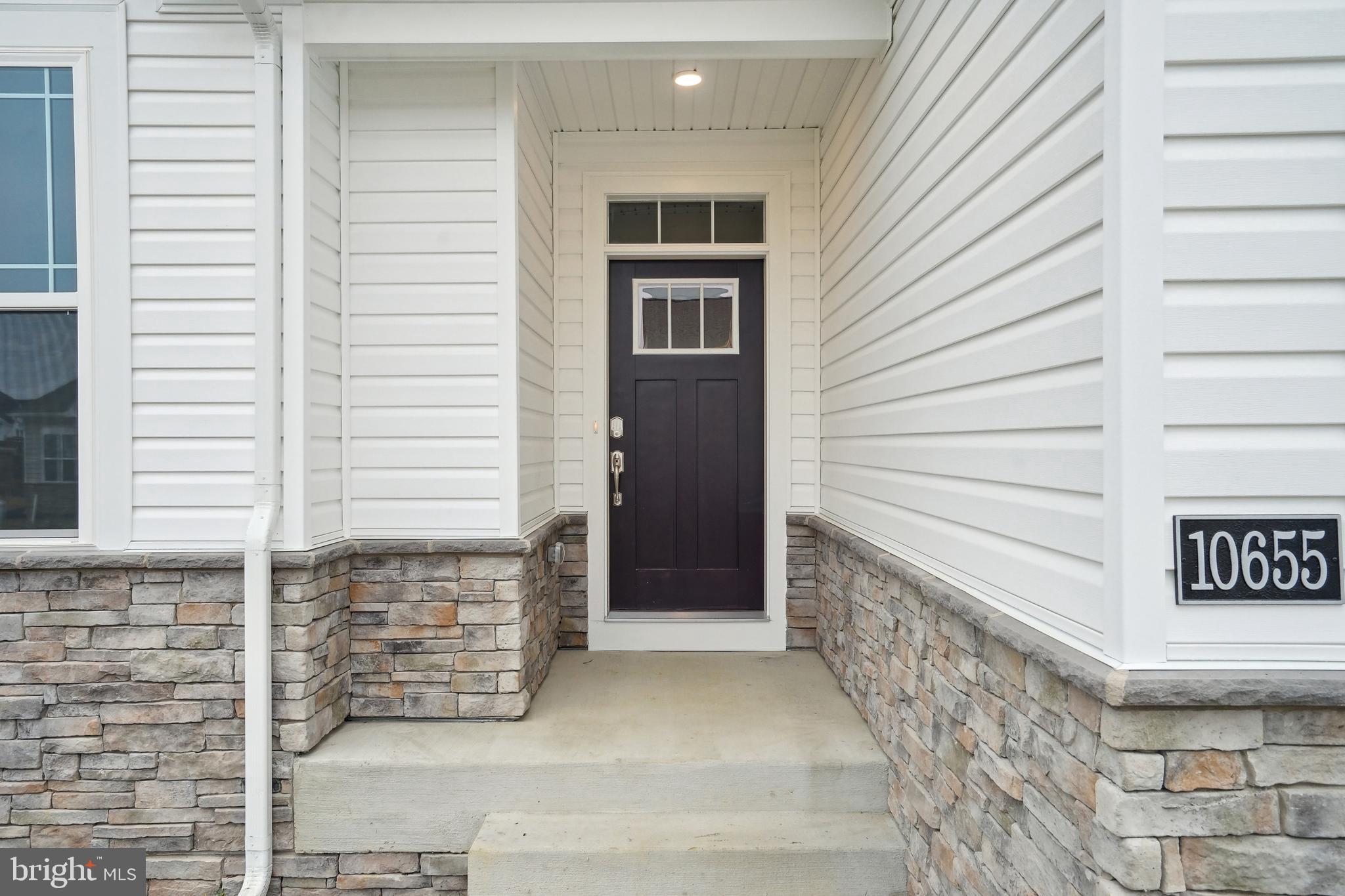 ST. CHARLES - Residential