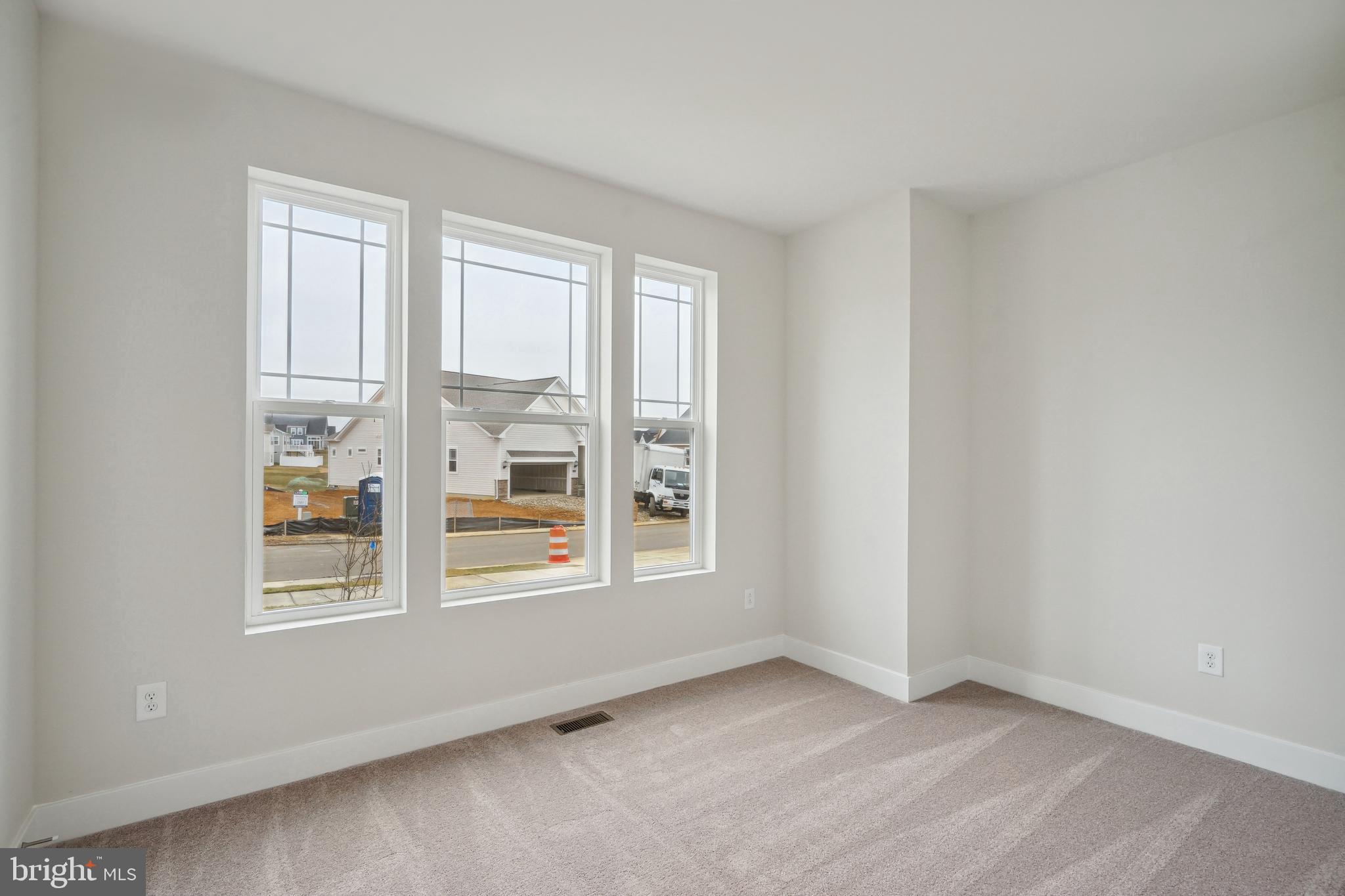 ST. CHARLES - Residential