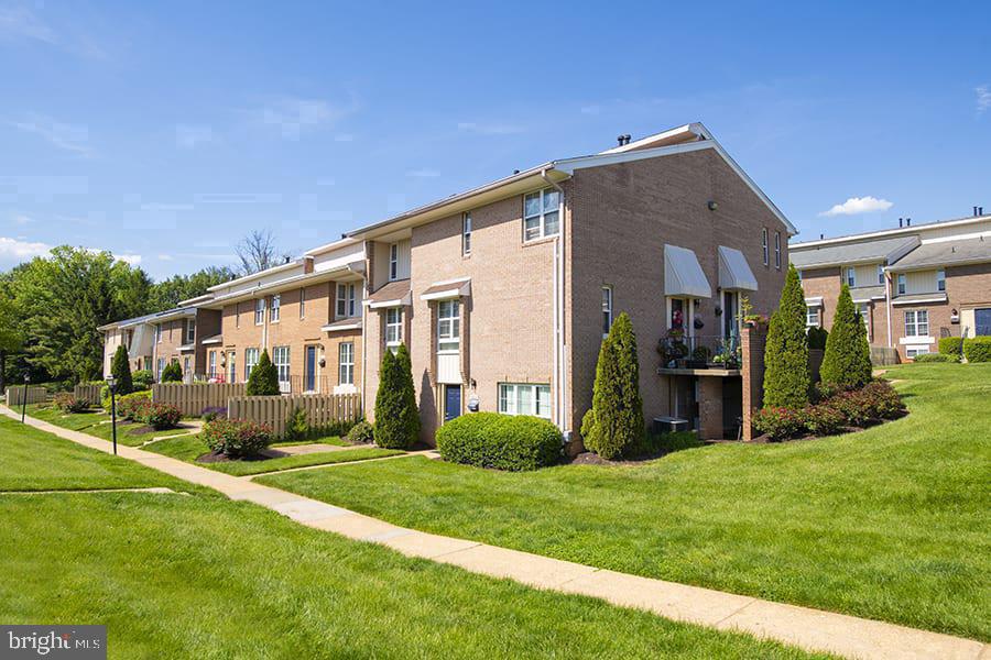 1699 YALE PLACE 1751