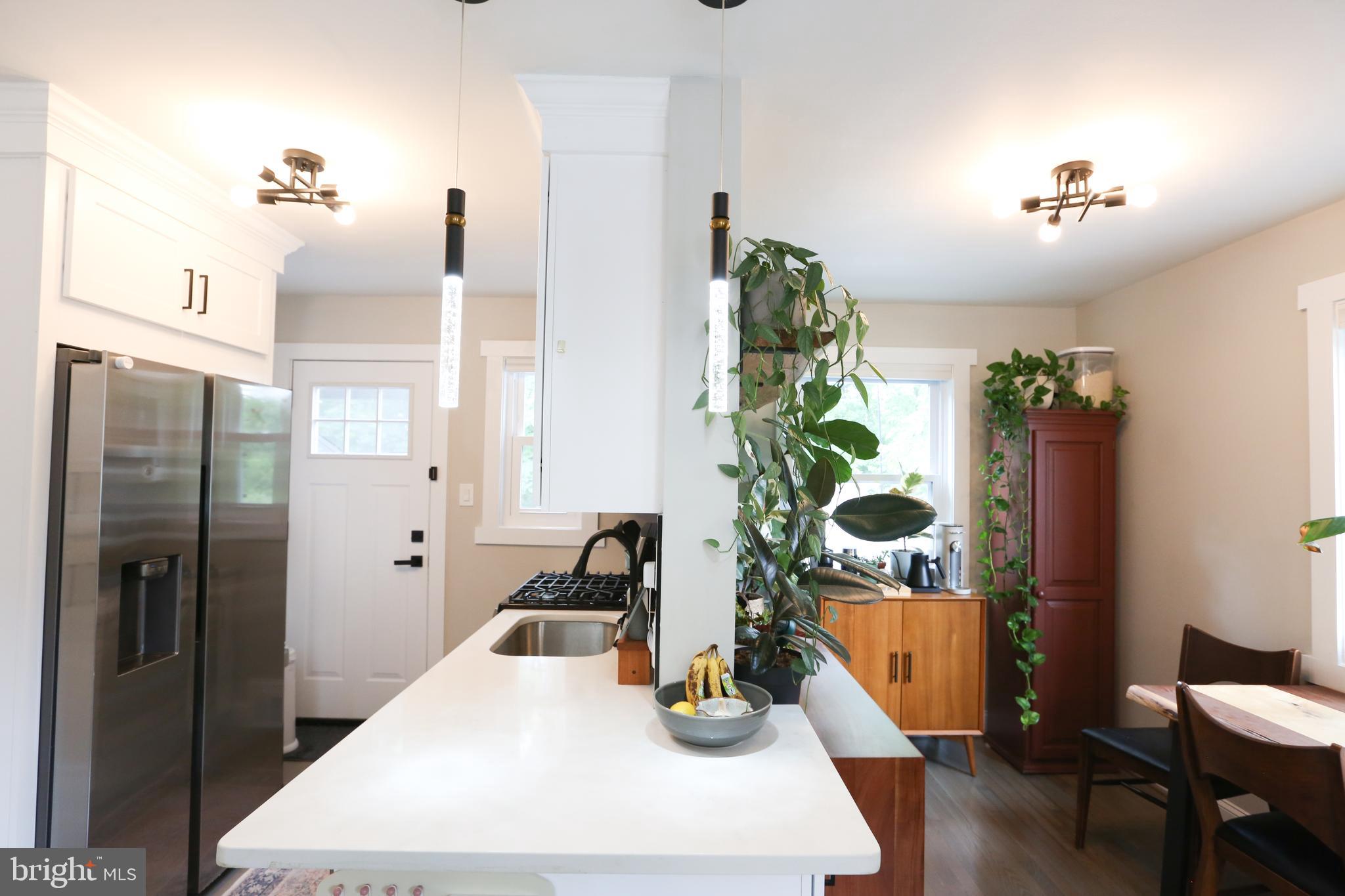 WAKEFIELD - Residential